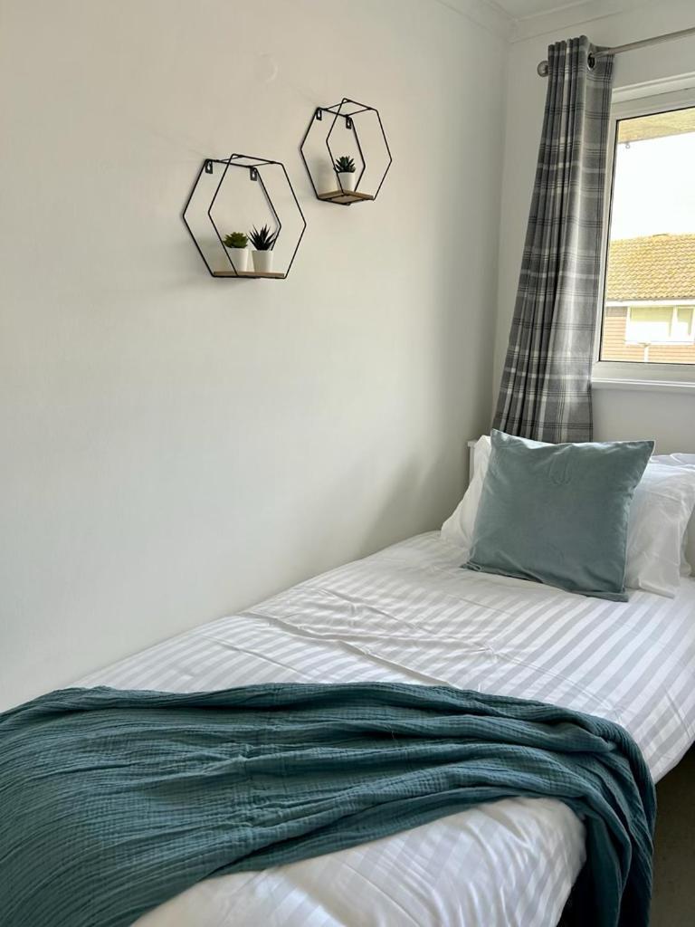 Stylish 3 Bed House Hitchin Villa Екстериор снимка
