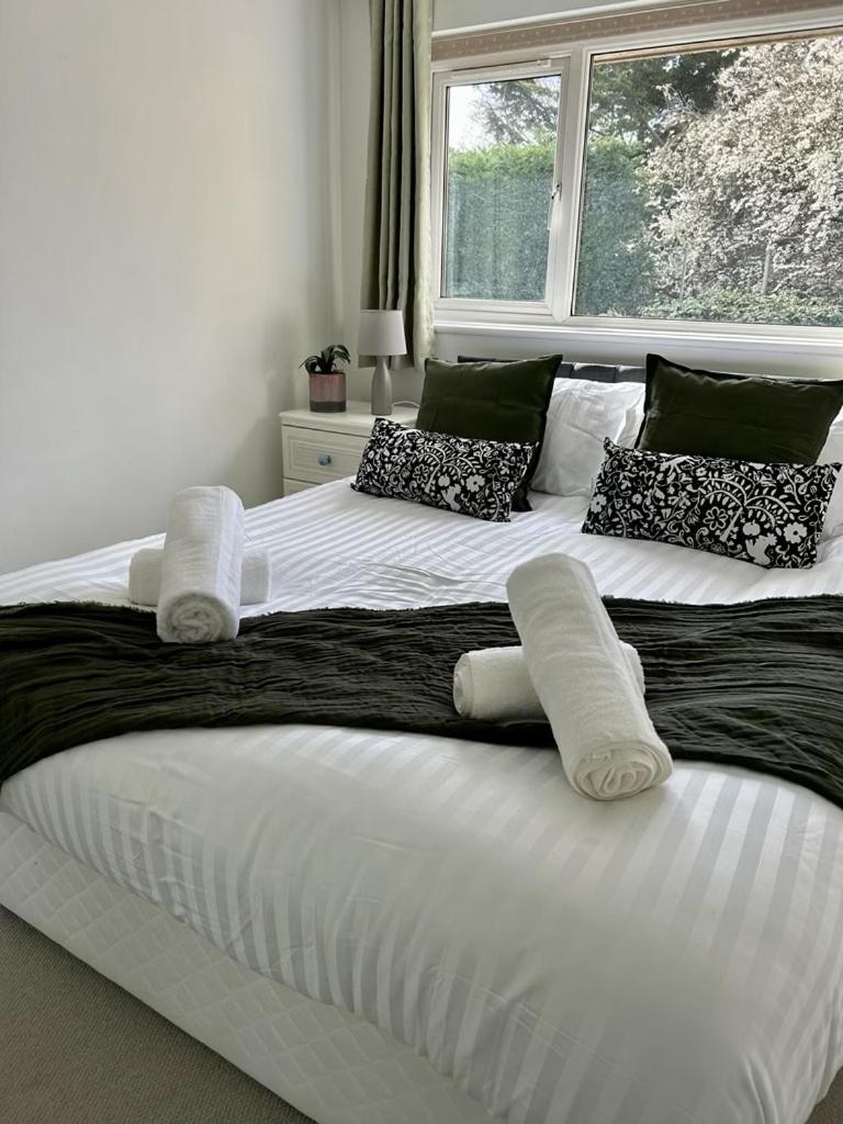 Stylish 3 Bed House Hitchin Villa Екстериор снимка